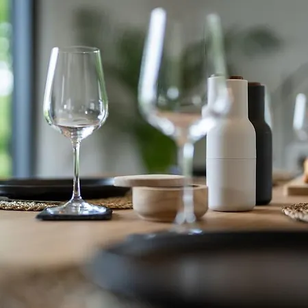 Eifel21 - Stilvolles Haus In Der Vulkaneifel Vakantiehuis